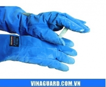 Găng tay bảo hộ khi tiếp xúc nito lỏng